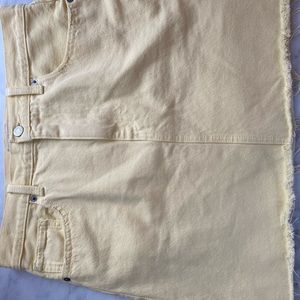 NEVER WORN Lucky Brand frayed denim mini skirt